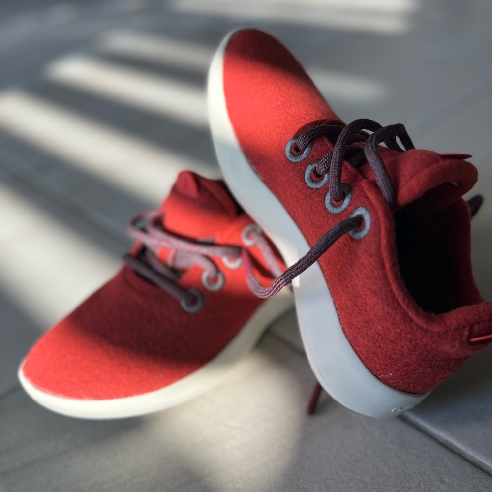 Allbirds women’s The Wool Runners W5 New(white sole) Orange running shoe size 5